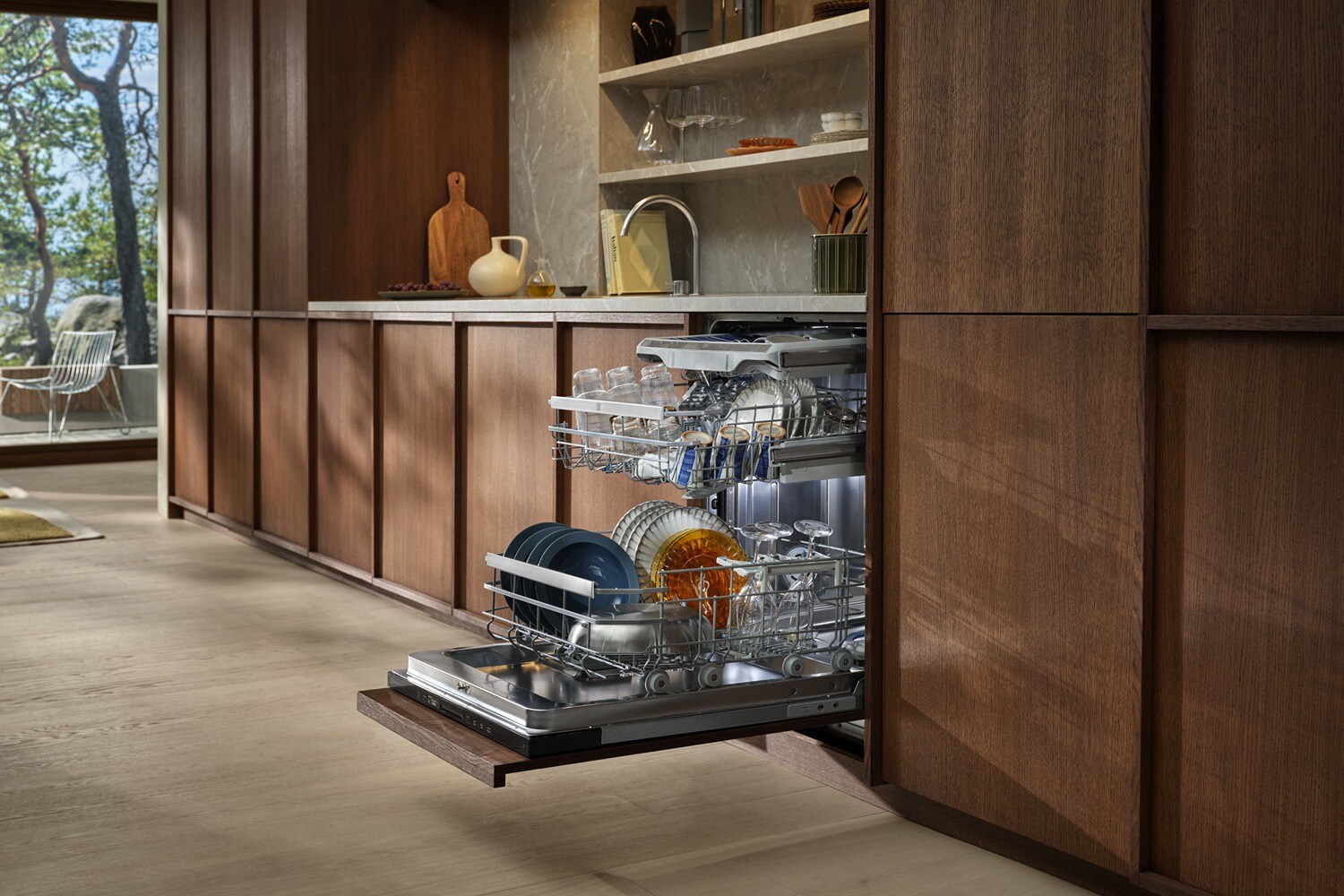 Spală vasele fără efort cu Electrolux