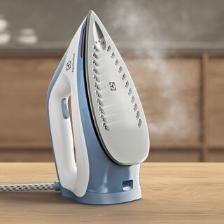 Electrolux - Staţie de călcat cu abur - E5ST1-2DB