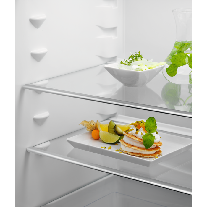Electrolux - Frigider încorporabil - LRB3AF12S
