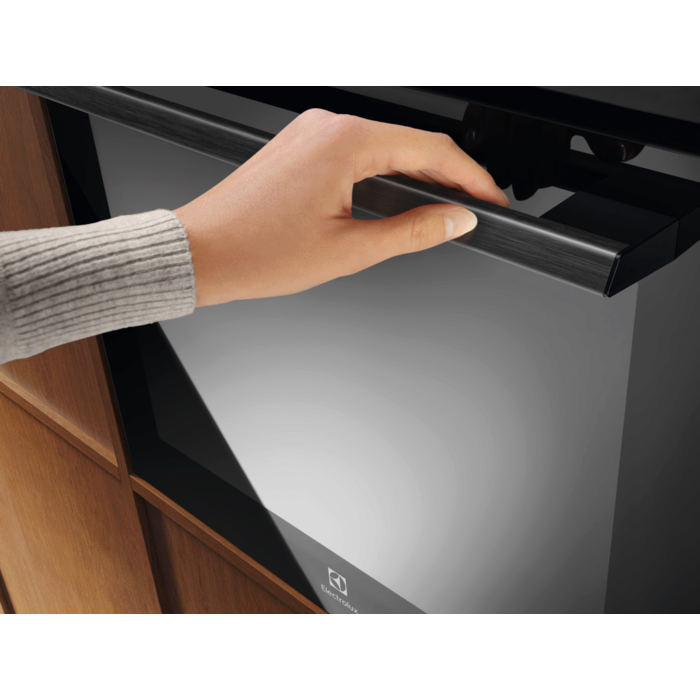 Electrolux - Cuptoare multifuncţionale și cu abur - EOF5H50BZ