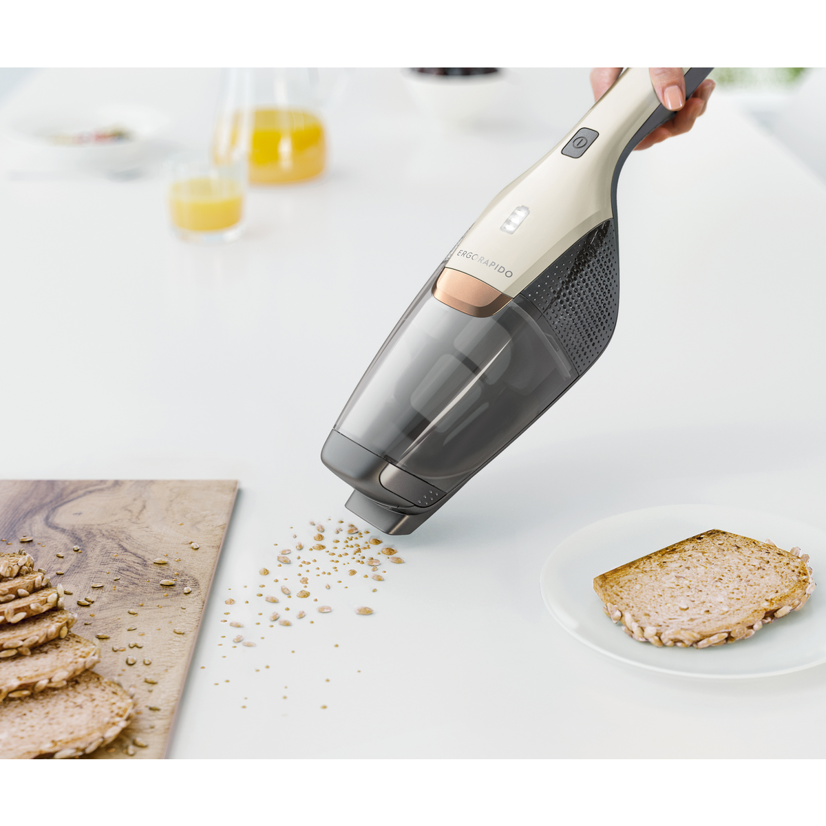 Electrolux - Aspirator vertical fără fir - EERC75SW