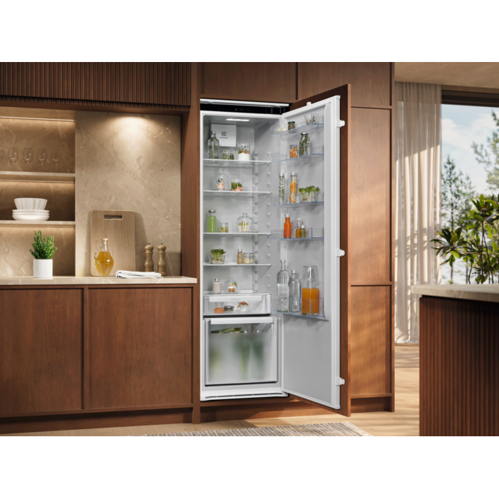 Electrolux - Frigider încorporabil - ERD6DE18S1
