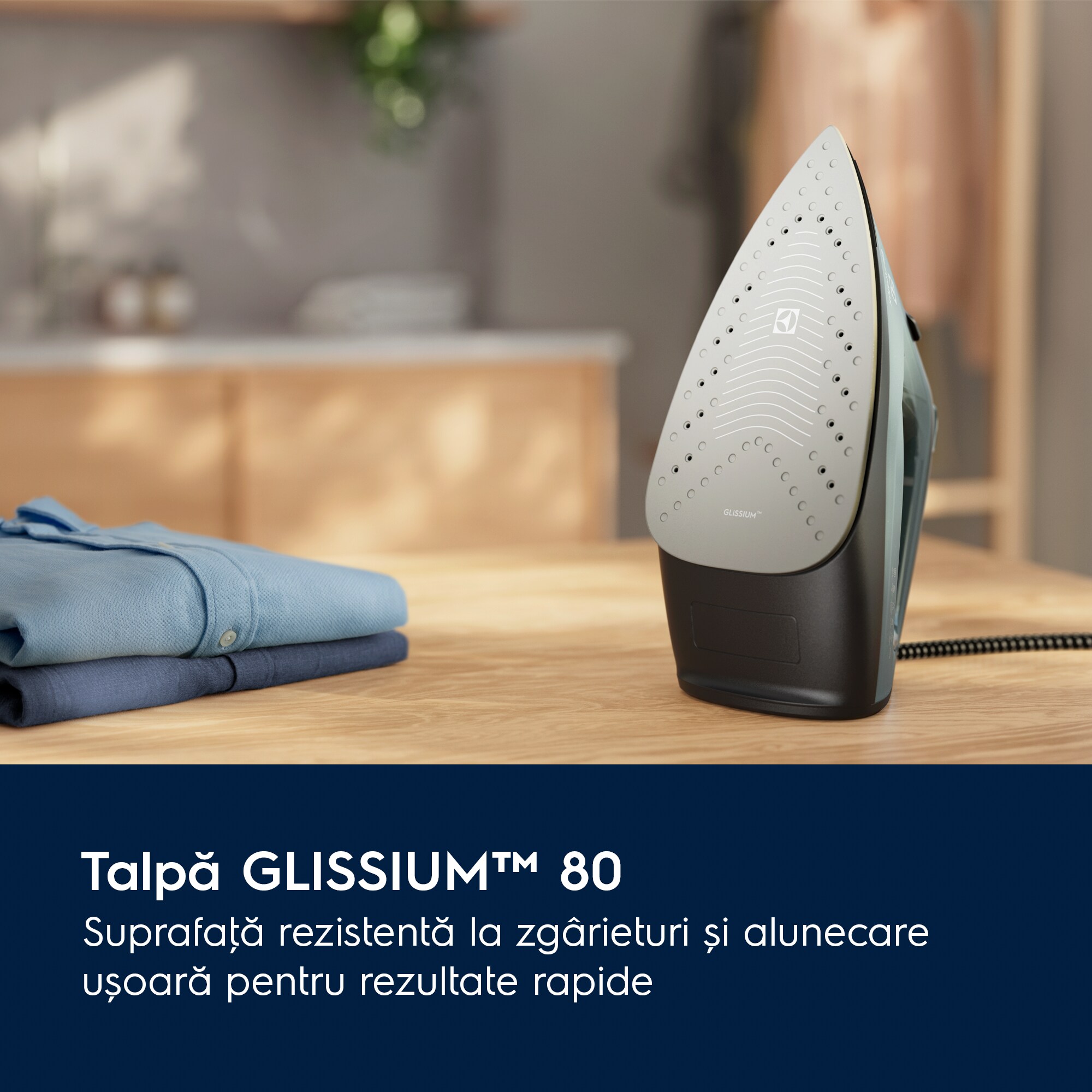 Electrolux - Fier de călcat cu abur - E5SI2-6OG