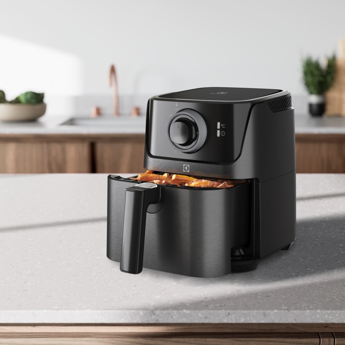 Electrolux - Friteuză cu aer cald - E5AF1-4GB