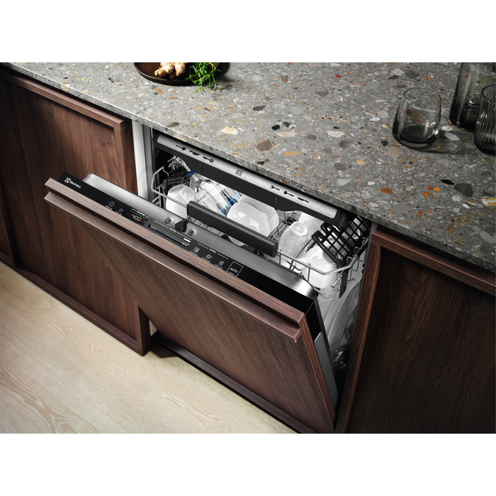 Electrolux - Dishwasher 60 cm - EEM68510W