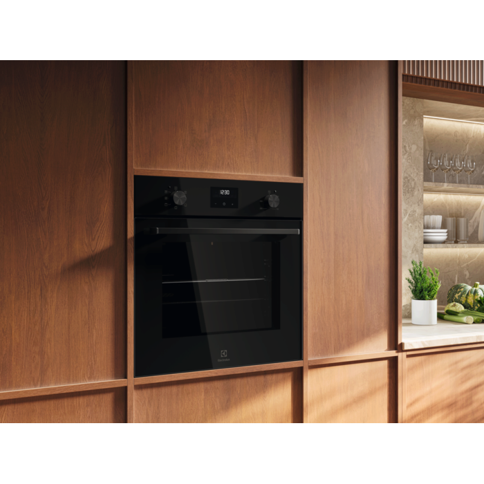 Electrolux - Cuptoare multifuncţionale - LOFGF00BK