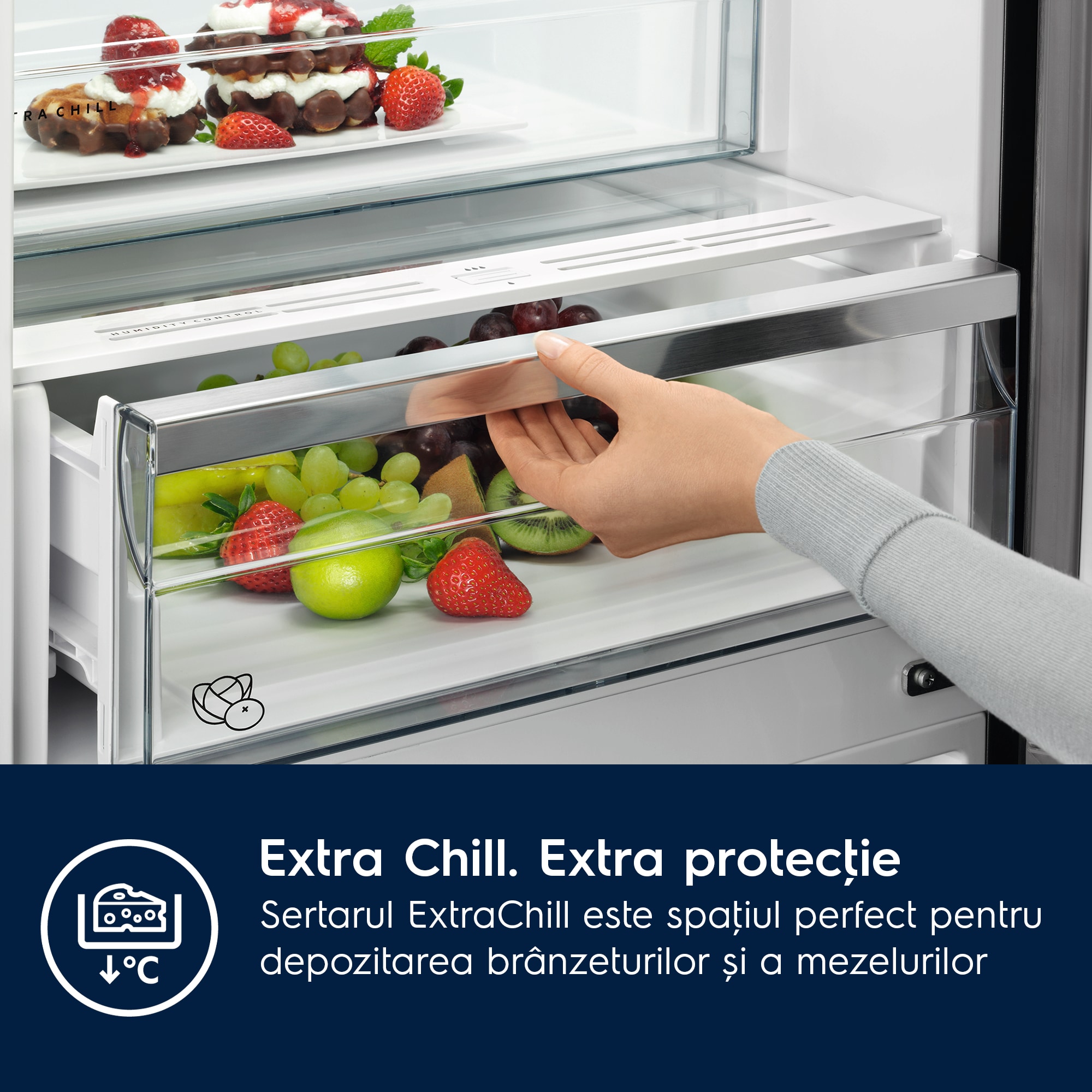 Electrolux - Combină frigorifică încorporabilă - LNG7ME18S