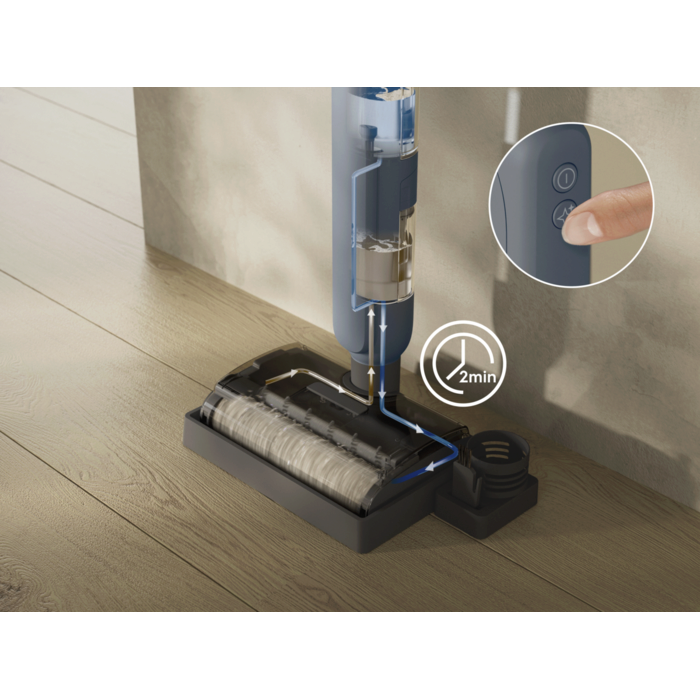 After use, the automatic self-cleaning refreshes the brush roll with clean water in just 2 minutes