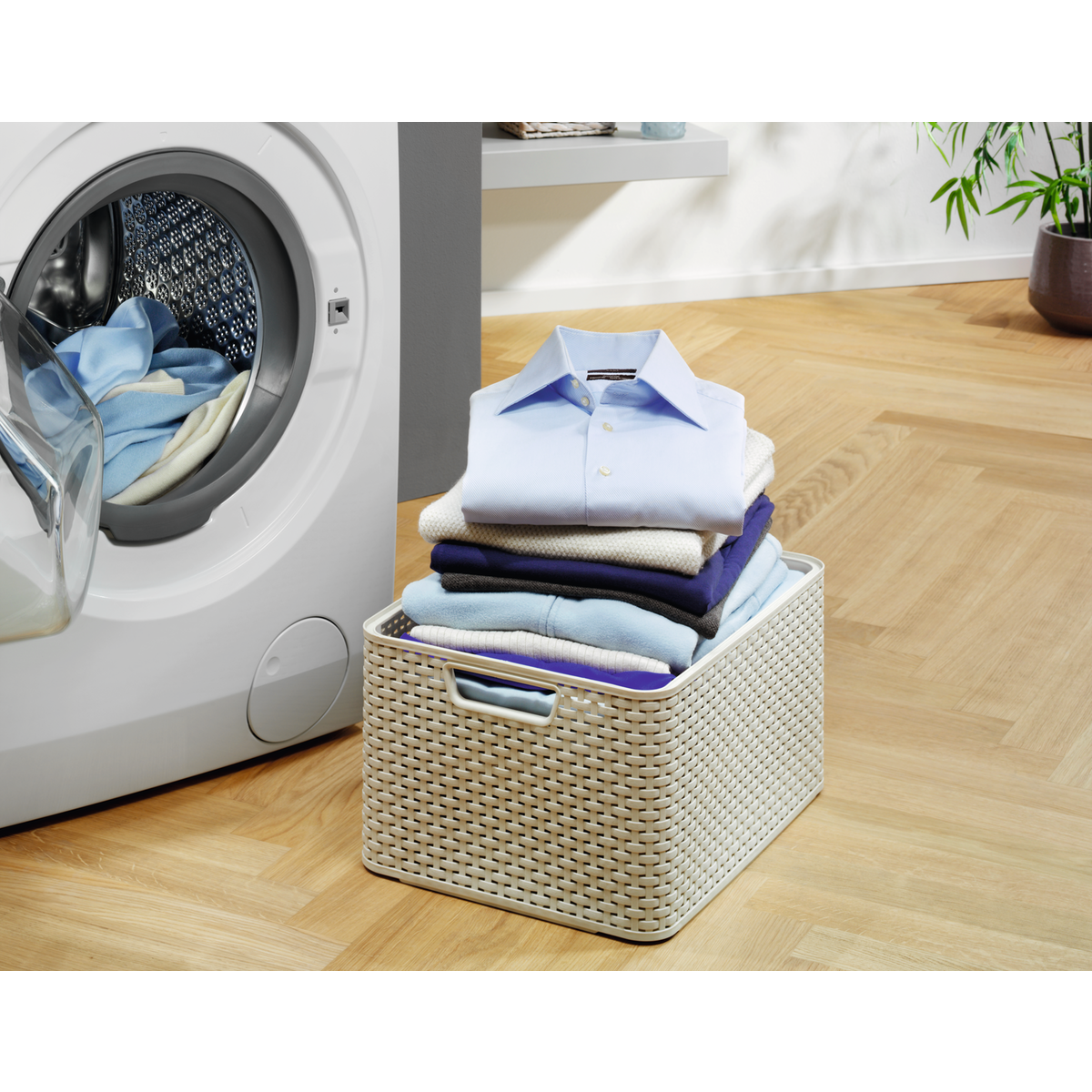 Electrolux - Mașină de spălat rufe independentă cu uscător - EW9W161BC