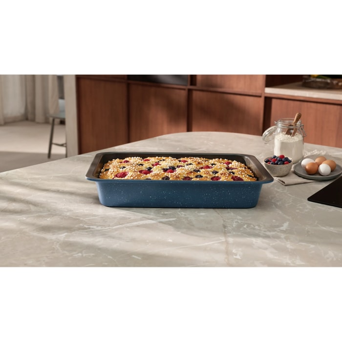 Non-stick Easy2Clean Rectangular Medium Pan.