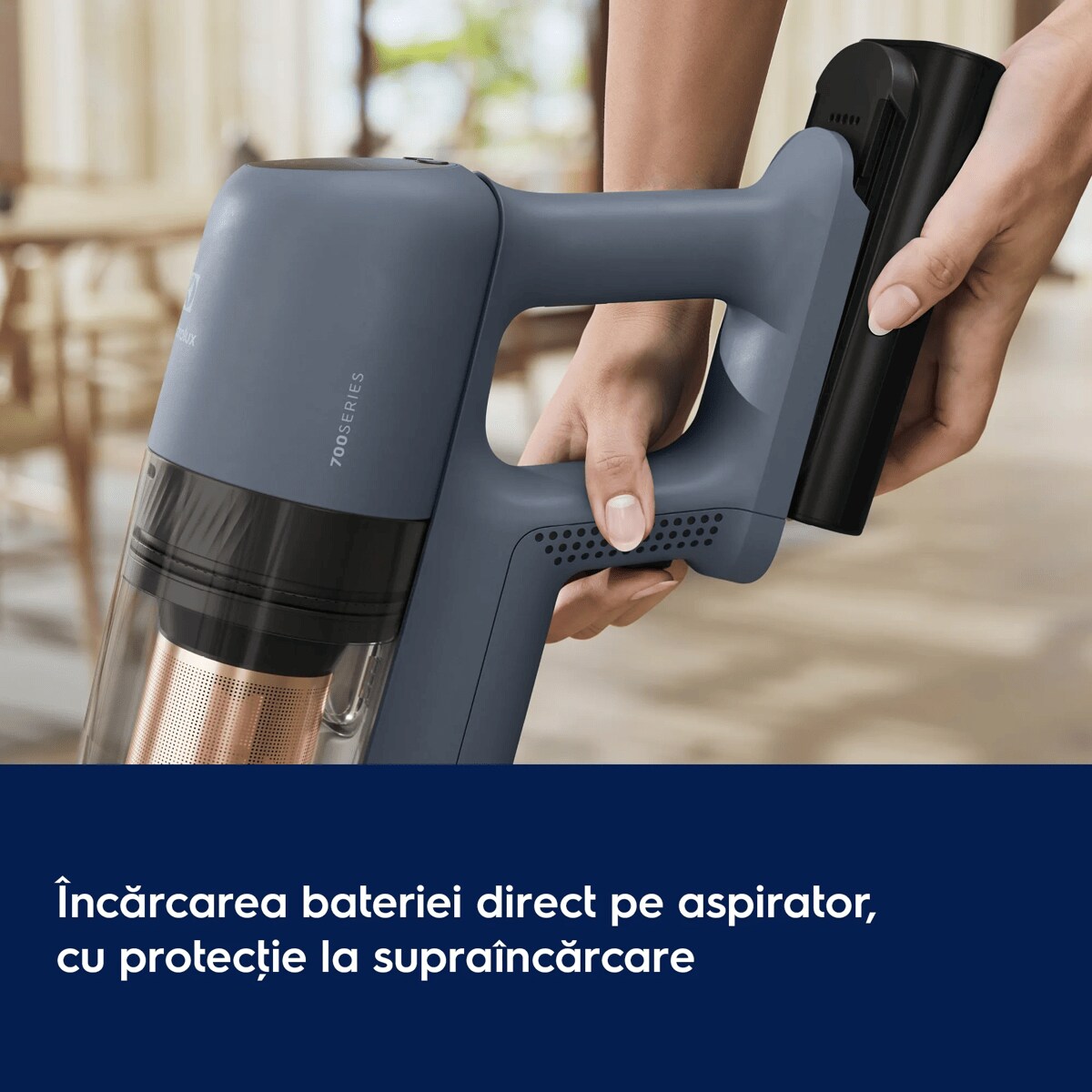 Încărcarea bateriei direct pe aspirator, cu protecţie la supraîncărcare