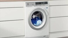 Mașina de spălat rufe SteamCare