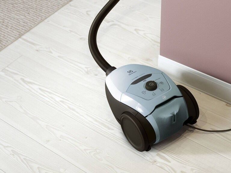 aspirator pure d8.2 nivel minim de zgomot