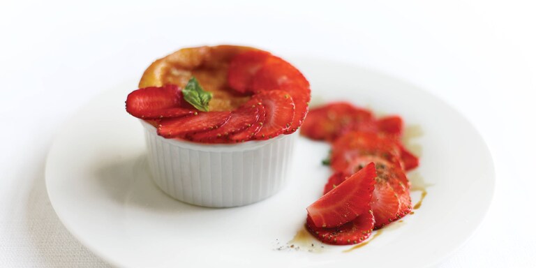 Flan de vanilie cu capsuni