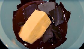 ciocolata topita la bain marie