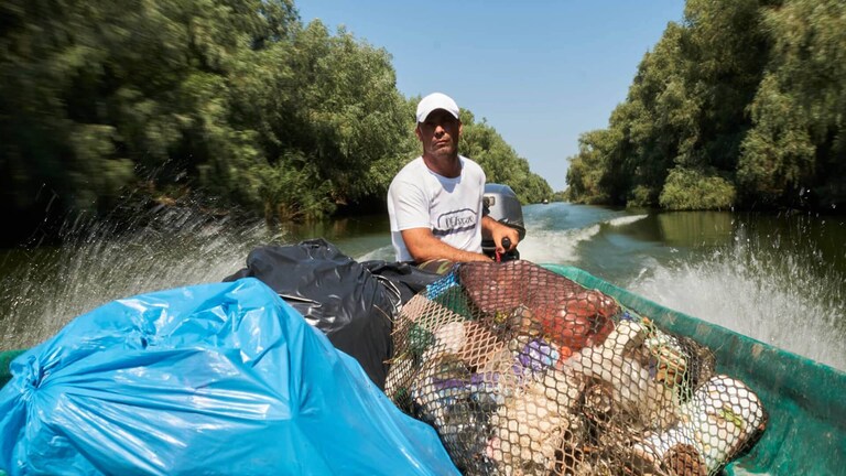 PETscuiește deșeuri din natură!